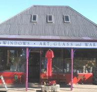 3 Windows Gallery - Maitland Accommodation