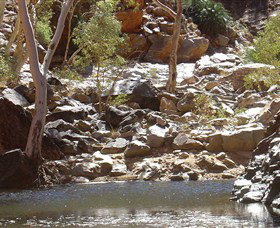 Serpentine Gorge - Maitland Accommodation 0