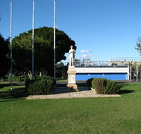 Oxley War Memorial - Maitland Accommodation