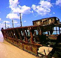 Maheno Shipwreck - Maitland Accommodation