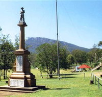 Maroon State School War Memorial - Maitland Accommodation