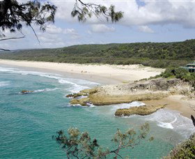 Main Beach, North Stradbroke Island - Maitland Accommodation 0
