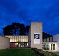 Monash Gallery of Art - Maitland Accommodation
