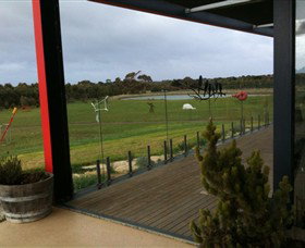 Banks Road Vineyard - Maitland Accommodation 0