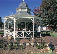Muir House Art Gallery - Maitland Accommodation