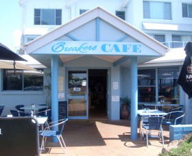 Breakers Cafe And Restaurant - Maitland Accommodation 0