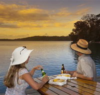 Kayaking on Tuross Lake - Maitland Accommodation