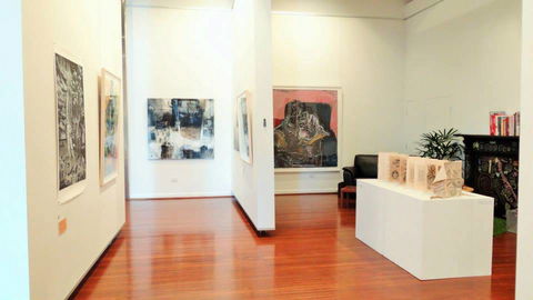 Muswellbrook Regional Arts Centre - Maitland Accommodation 2