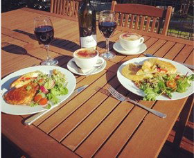 Flyfaire Wines - Maitland Accommodation 3