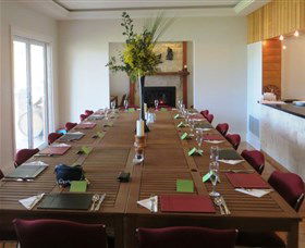 Flyfaire Wines - Maitland Accommodation 6