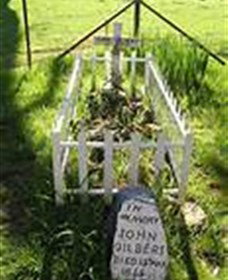 Johnny Gilberts Grave - Maitland Accommodation 0