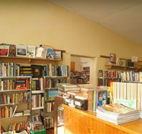 Corryong Browsers Bookshop - Maitland Accommodation