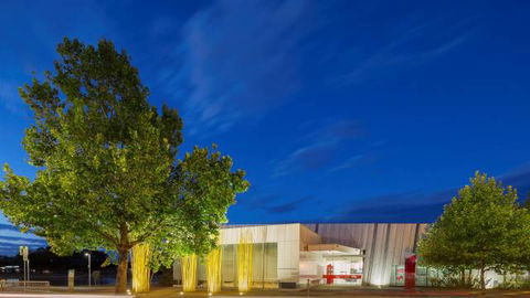 Belconnen Arts Centre - Maitland Accommodation 1