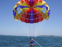 Port Stephens Parasailing - Maitland Accommodation 2