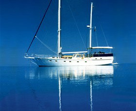 A Luxury Yacht On Sydney Harbour - Maitland Accommodation 0