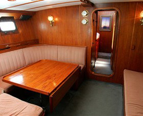 A Luxury Yacht On Sydney Harbour - Maitland Accommodation 2