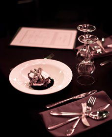 The Magicians Cabaret - Maitland Accommodation 2
