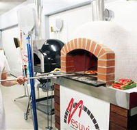 Vesuvio WoodFire Cooking Classes - Maitland Accommodation