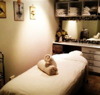 Refresh Face and Body - Maitland Accommodation