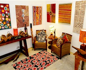 Bouddi Gallery - Contemporary Aboriginal Art - Maitland Accommodation 2