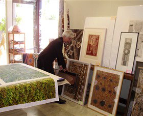 Bouddi Gallery - Contemporary Aboriginal Art - Maitland Accommodation 4