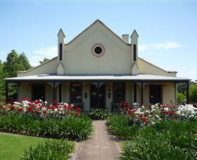 Campbelltown Heritage Walk - Maitland Accommodation 6