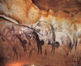 Gyorn Gyorn (Bradshaw) Paintings - Maitland Accommodation 1