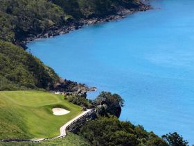 Hamilton Island Golf Club - Maitland Accommodation 2