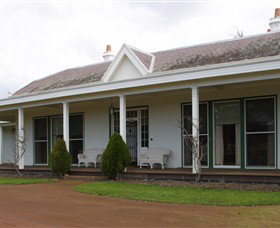 Mooramong - Maitland Accommodation 0