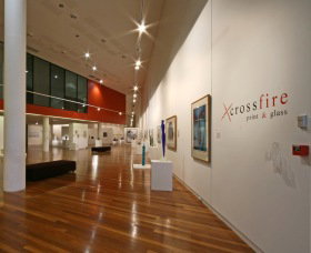 Wagga Wagga Art Gallery - Maitland Accommodation 1