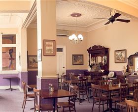 Culcairn Hotel - Maitland Accommodation 4