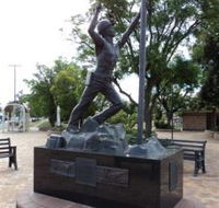 Miners Memorial Statue - Maitland Accommodation