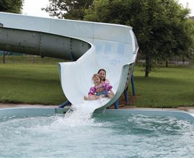 Albury Swim Centre - Maitland Accommodation 0