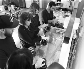 The Fox Darkroom - Maitland Accommodation 7