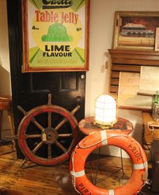 Peachtree Antiques - Maitland Accommodation 4