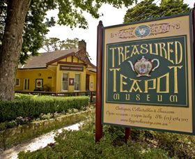 Bygone Beautys Treasured Teapot Museum And Tearooms - Maitland Accommodation 3