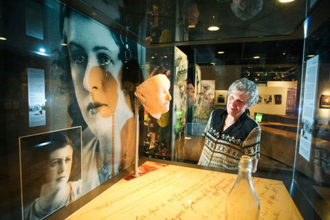 Albury Library Museum - Maitland Accommodation 6