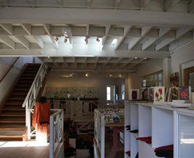 Bay Tree Gallery - Maitland Accommodation 1