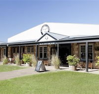 Saddlers Creek Wines - Maitland Accommodation