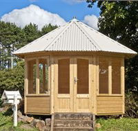 The Village Woodworks - Maitland Accommodation