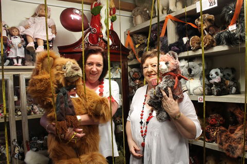 Campbells Store Craft Centre - Maitland Accommodation 10