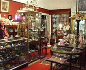 Nerilee Antiques - Maitland Accommodation 0