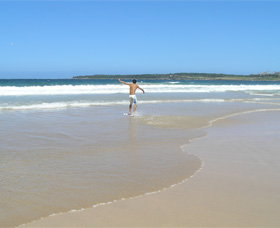 Shellharbour Beach - Maitland Accommodation 1