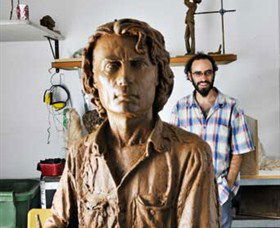 Damien Lucas Sculpture And Design - Maitland Accommodation 7