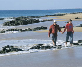 Back Beach - Maitland Accommodation 1