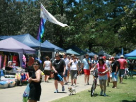 Broadbeach Art And Craft Markets - Maitland Accommodation 0