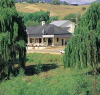 Candelo - Maitland Accommodation