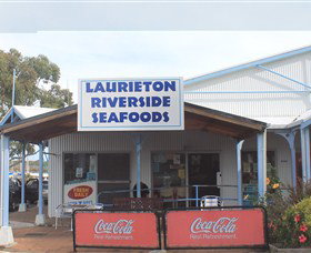 Laurieton Riverside Seafoods - Maitland Accommodation 1