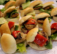 Airport Shuttle Wyndham  cheap tours melbourne - Maitland Accommodation