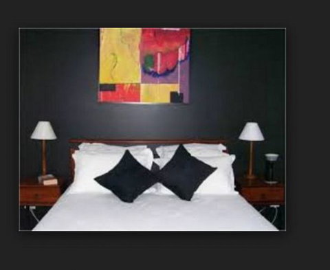 Cudgerie Little House - Maitland Accommodation 0